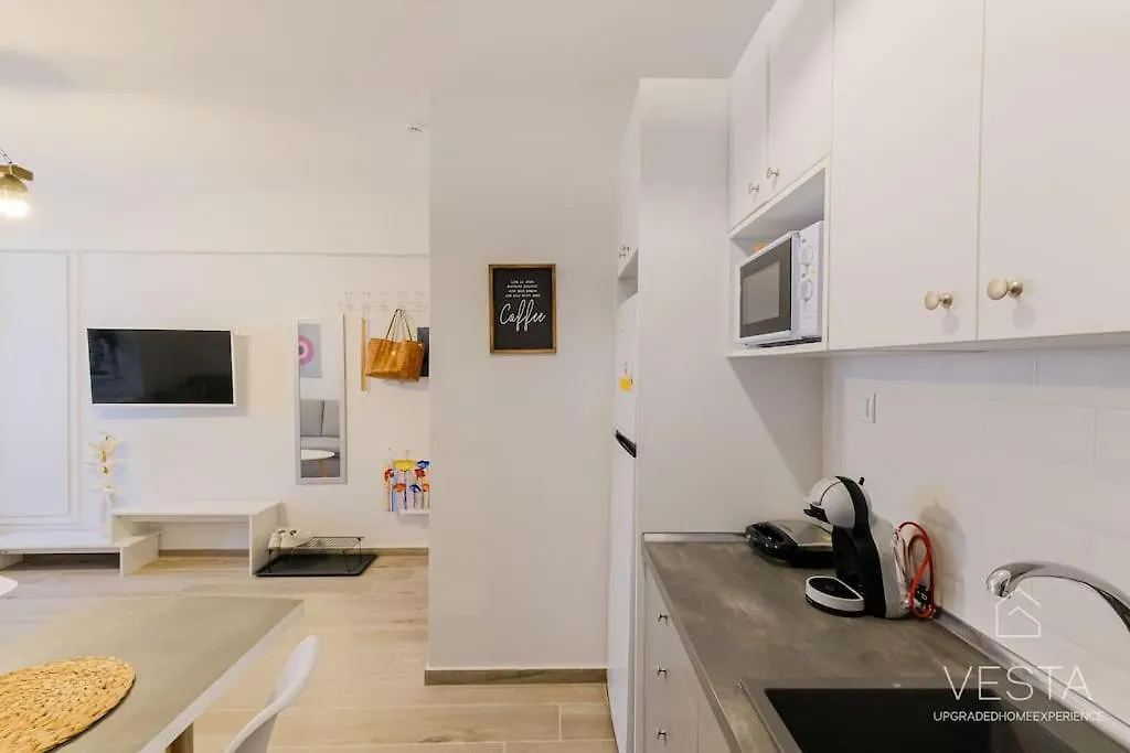 Colourful Spot Apartment Ano Poli, Vesta Philoxenia Thessaloniki Greece